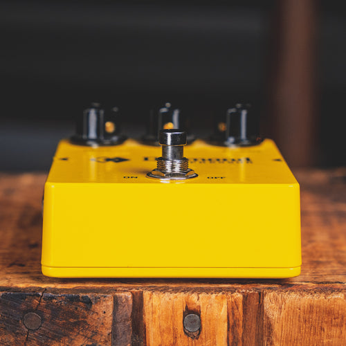 Diamond Pedals Compressor Effect Pedal, Yellow w/ Box - Used Diamond Pedals Compressor Effect Pedal, Yellow w/ Box - Used