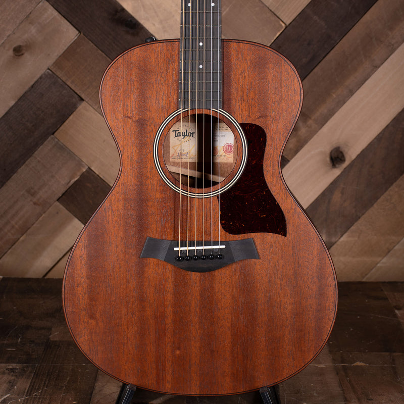 ギター Taylor AD22e K22ce Hawaiian Koa Acoustic-Electric Guitar | Taylor Guitars