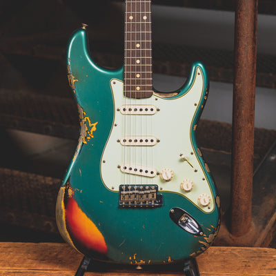 2018 Fender Custom Shop '61 Stratocaster Heavy Relic Sherwood Green Over 3-Tone Sunburst w/ OHSC - Used