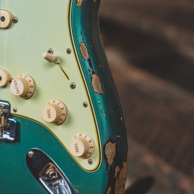 2018 Fender Custom Shop '61 Stratocaster Heavy Relic Sherwood Green Over 3-Tone Sunburst w/ OHSC - Used