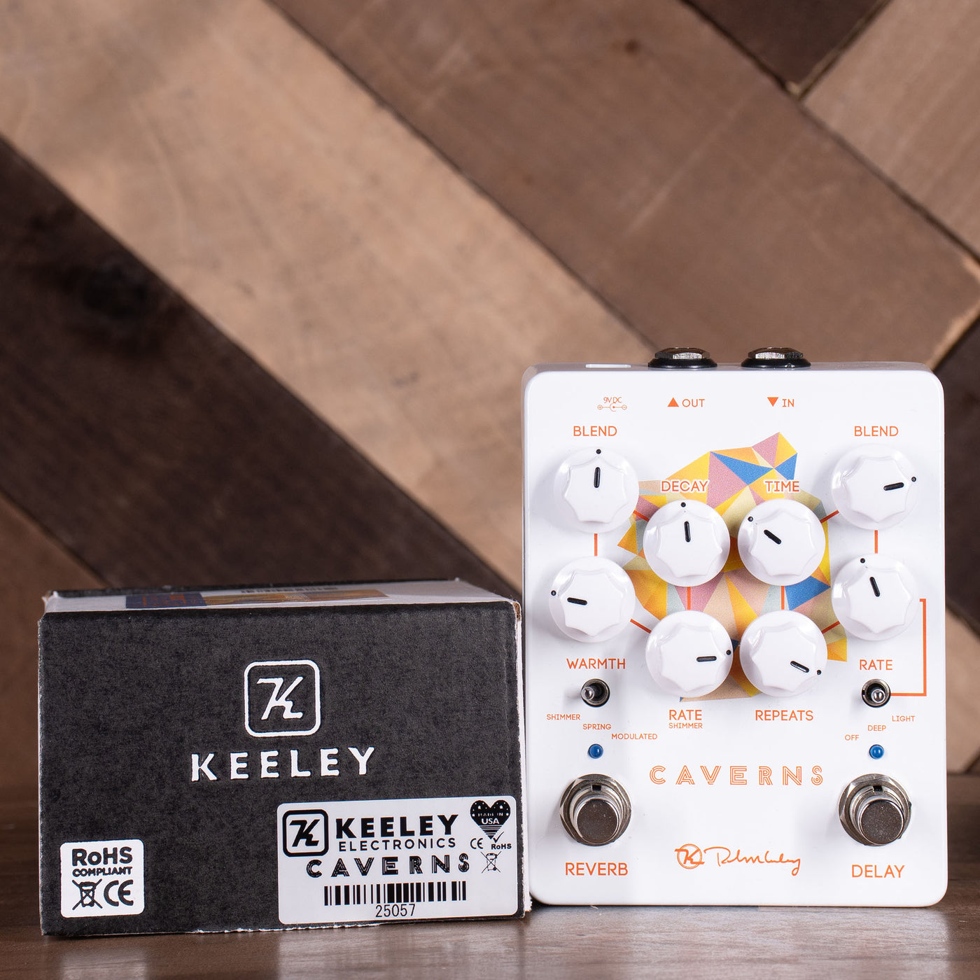 Keeley Caverns V2 Delay/Reverb Effect Pedal with Original Box Used