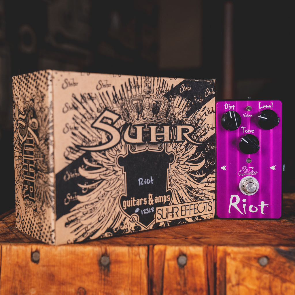 suhr riot distortion pedal Suhr Riot Distortion Effect Pedal w/Box
