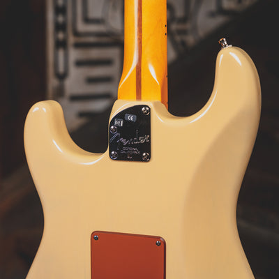 2006 Fender American Deluxe Stratocaster Electric Guitar, Honey Blonde w/ OHSC - Used
