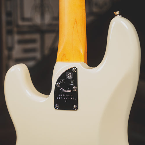 2021 Fender American Professional II Precision Bass Olympic White w/ OHSC - Used