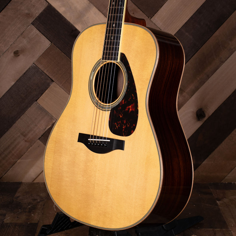 2016 Yamaha LL16 Acoustic-Electric Guitar With HC - Used