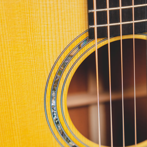 1996 Taylor 510 Acoustic Guitar, Natural w/ OHSC - Used