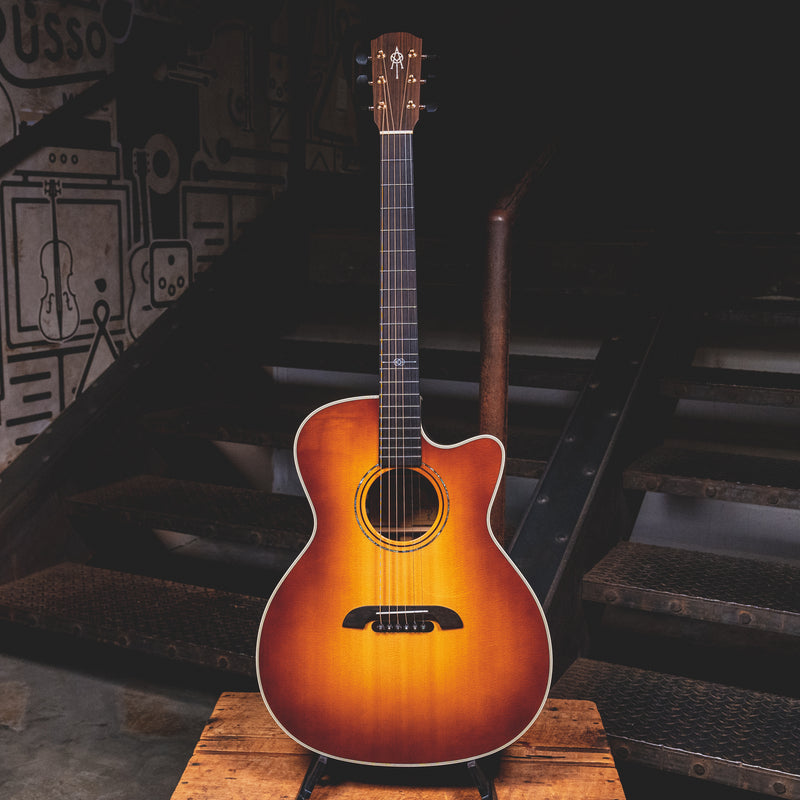 2021 Alvarez Yairi GYM70CESHB Sunburst Acoustic Guitar W/ OHSC - Used