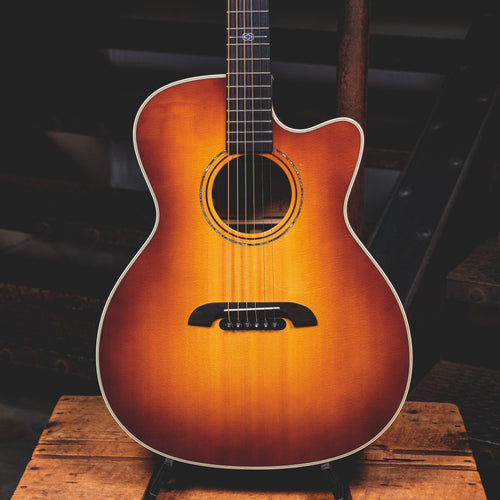 2021 Alvarez Yairi GYM70CESHB Sunburst Acoustic Guitar W OHSC Used