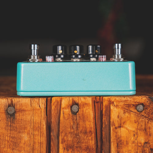 Mr. Black Deluxe Deluxe Plus Reverb/Tremolo Effect Pedal - Used