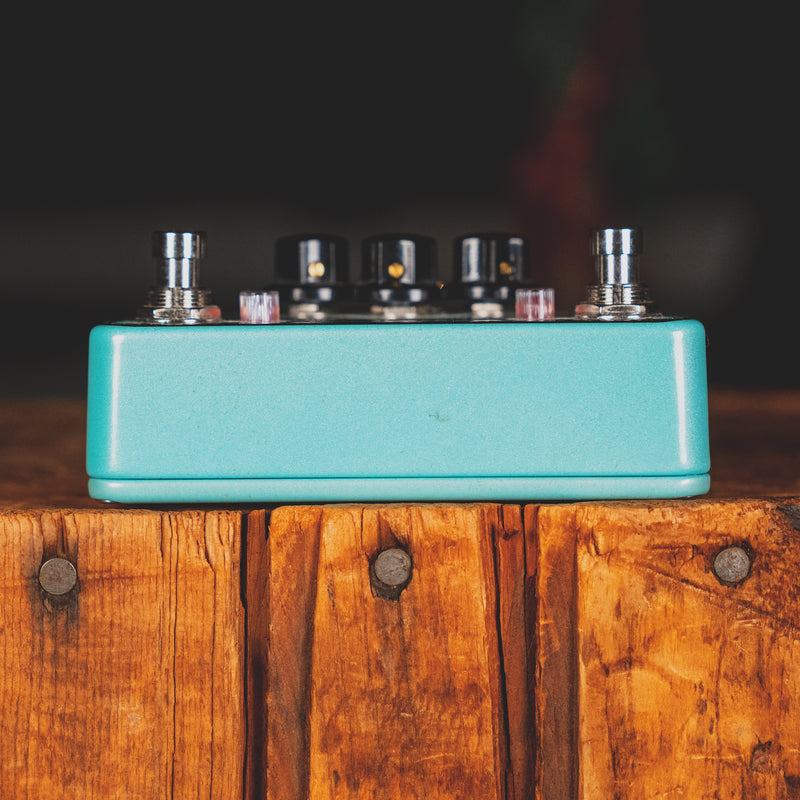 Mr. Black Deluxe Deluxe Plus Reverb/Tremolo Effect Pedal - Used