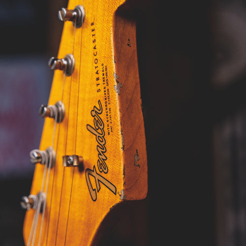 2018 Fender Custom Shop '64 Stratocaster Relic Electric Guitar, Super Faded Shell Pink - Used