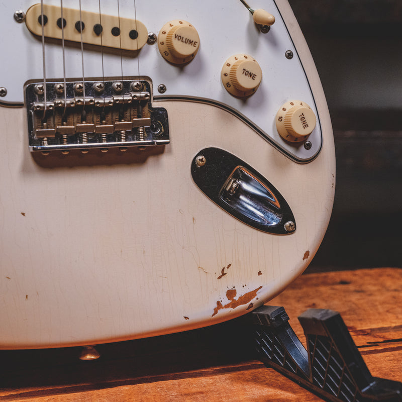 2018 Fender Custom Shop '64 Stratocaster Relic Electric Guitar, Super Faded Shell Pink - Used