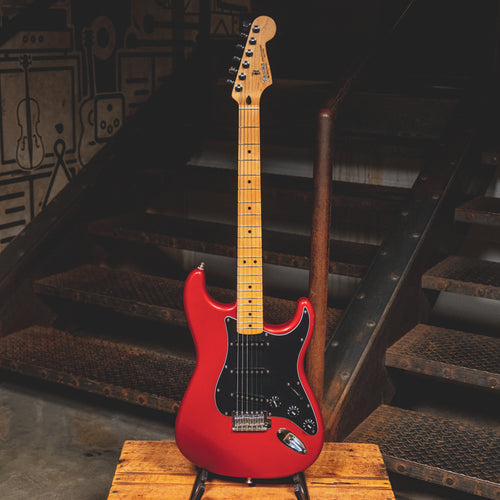 2003 Fender Standard Stratocaster Electric Guitar, Satin Midnight Wine w/HSC - Used