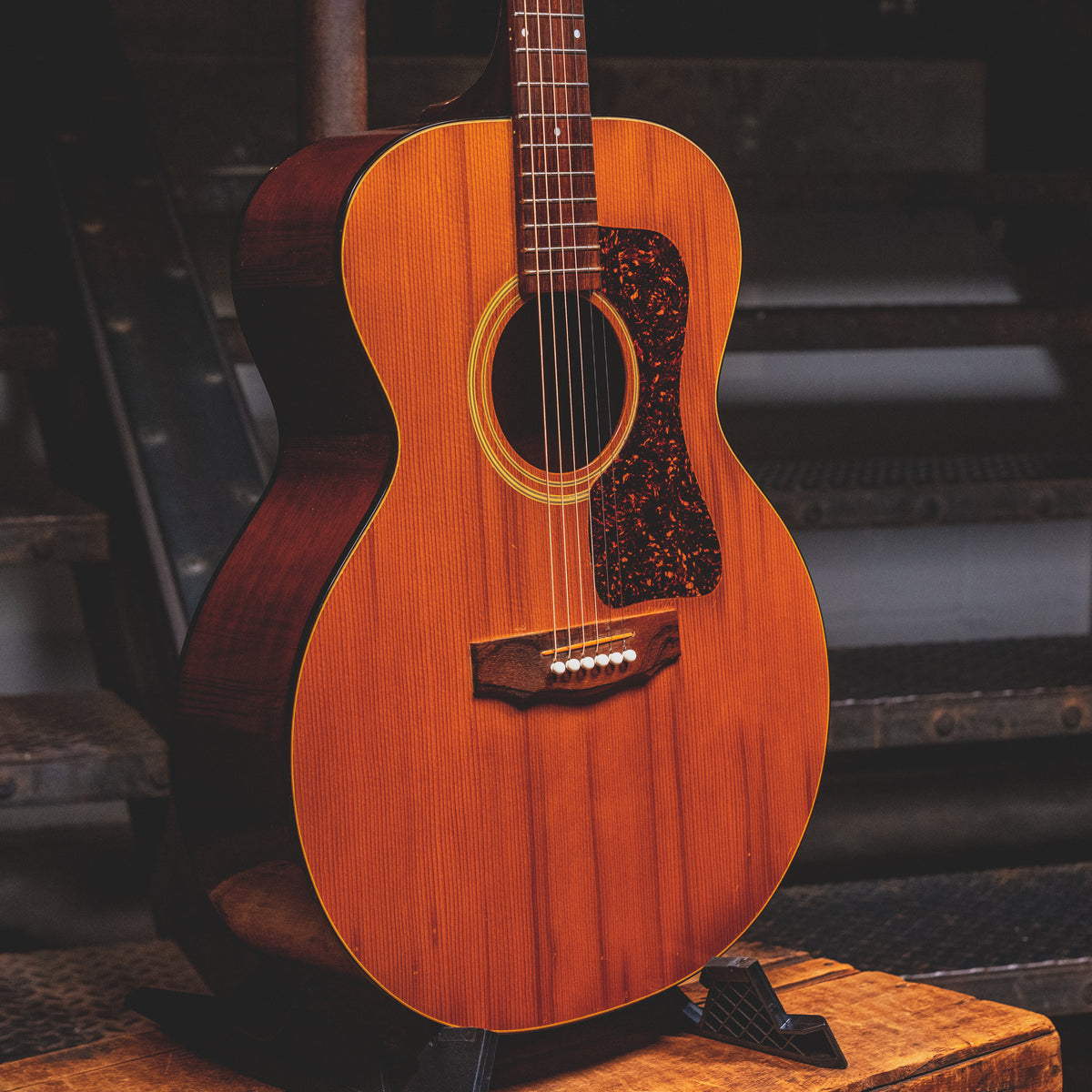 1990 Guild GF25 Acoustic Guitar, Spruce / Mahogany, Natural
