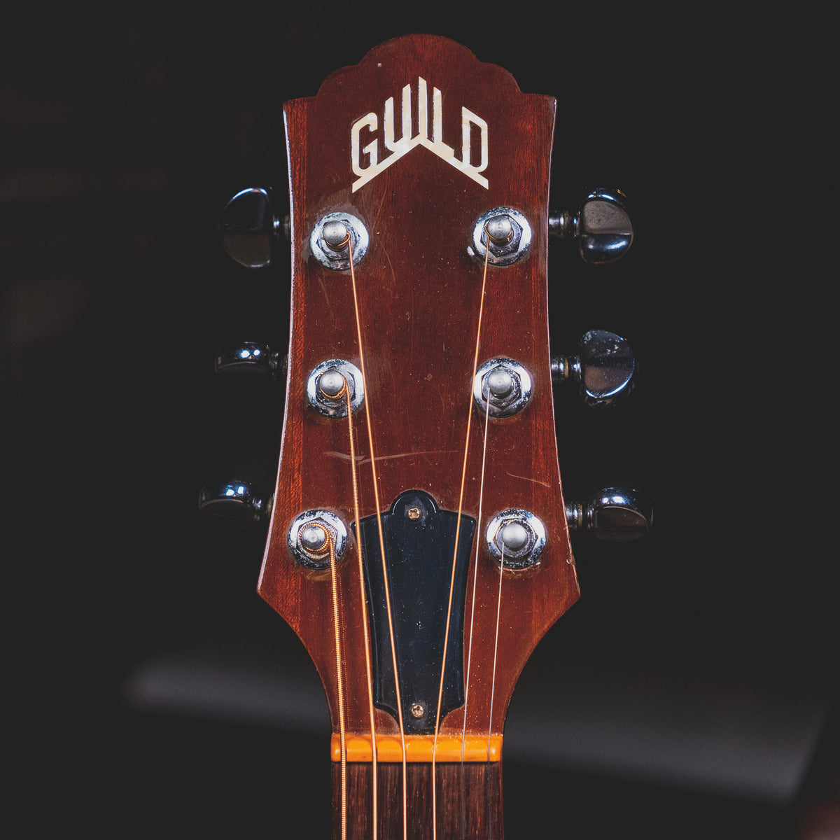 1990 Guild GF25 Acoustic Guitar, Spruce / Mahogany, Natural
