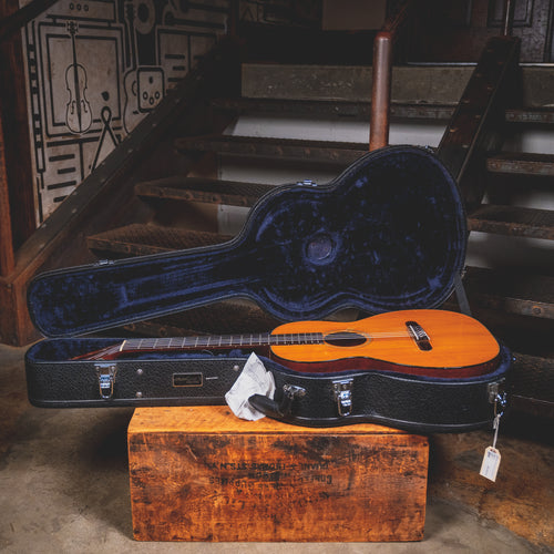 1961 Martin 00-18C Spruce/Mahogany Nylon String Acoustic Guitars W/ OHSC - Vintage