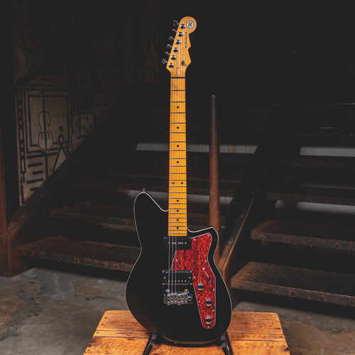 2016 Reverend Double Agent W Electric Guitar, Maple Neck, Black w/OHSC - Used