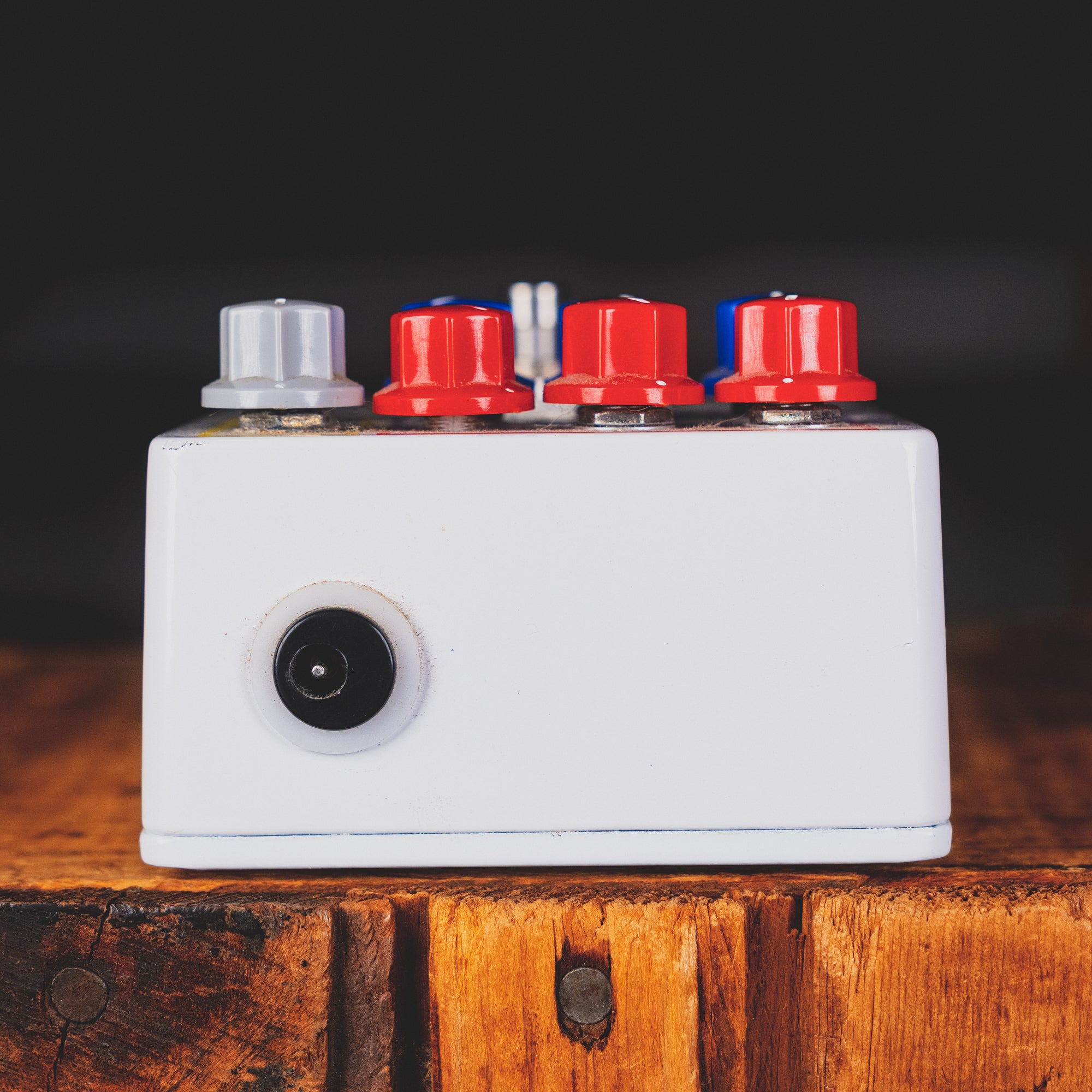JHS Colour Box V1 Effect Pedal - Used – Russo Music