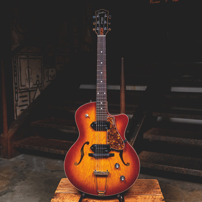 2022 Godin Kingpin II P90 Electric Hollowbody Guitar, Sunburst W/ Gig Bag - Used