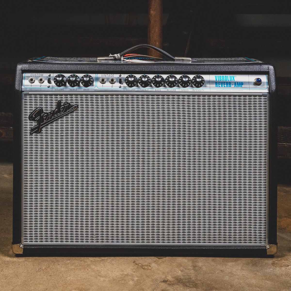 2020 Fender ‘68 Custom Vibrolux Reverb 2x10 Combo Amplifier w/Cover - Used
