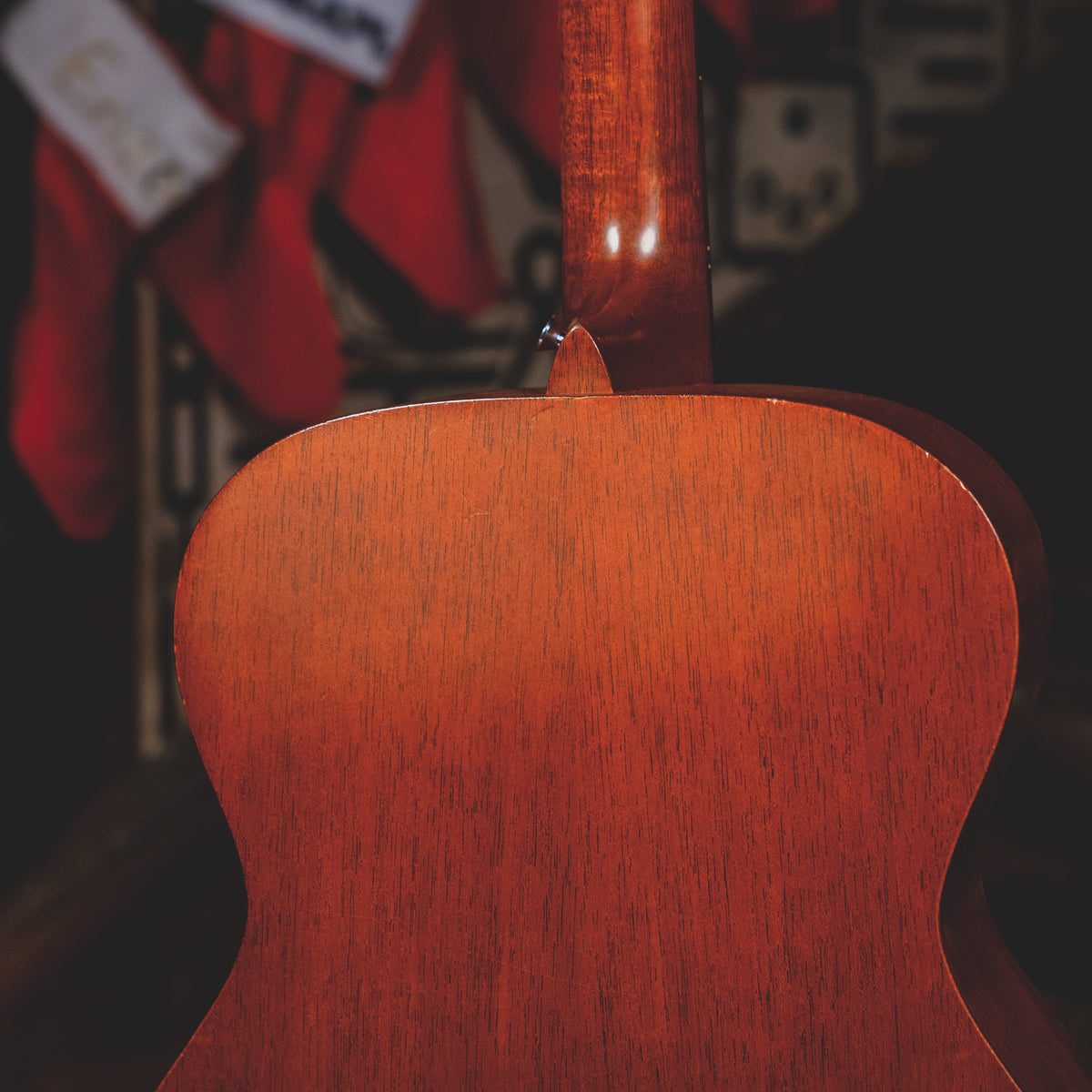 2005 Martin 000-15M Acoustic Guitar, All-Mahogany, Natural w/OHSC - Used