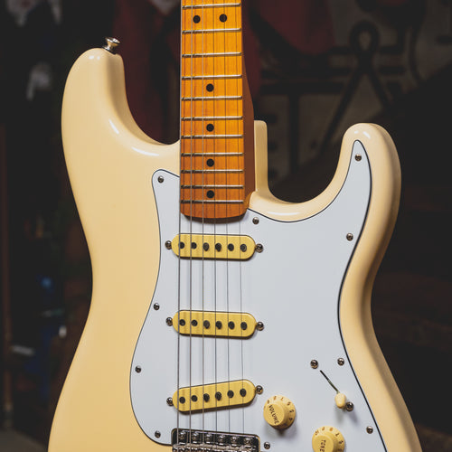 2020 Fender Jimi Hendrix Stratocaster Electric Guitar Olympic White w