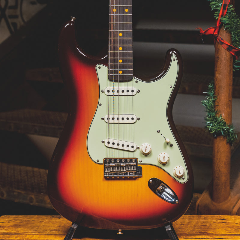 Used fender on sale custom shop stratocaster