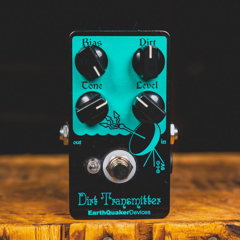 EarthQuaker Devices Dirt Transmitter Fuzz Effect Pedal W/ Box