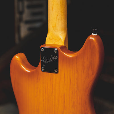 2022 Fender American Performer Mustang Bass, Honey Burst Satin w/OGB - Used