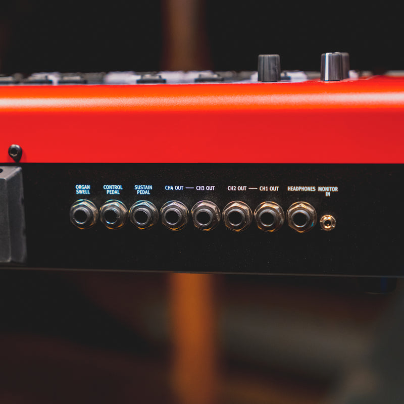 Nord stage 3 pedal 2025