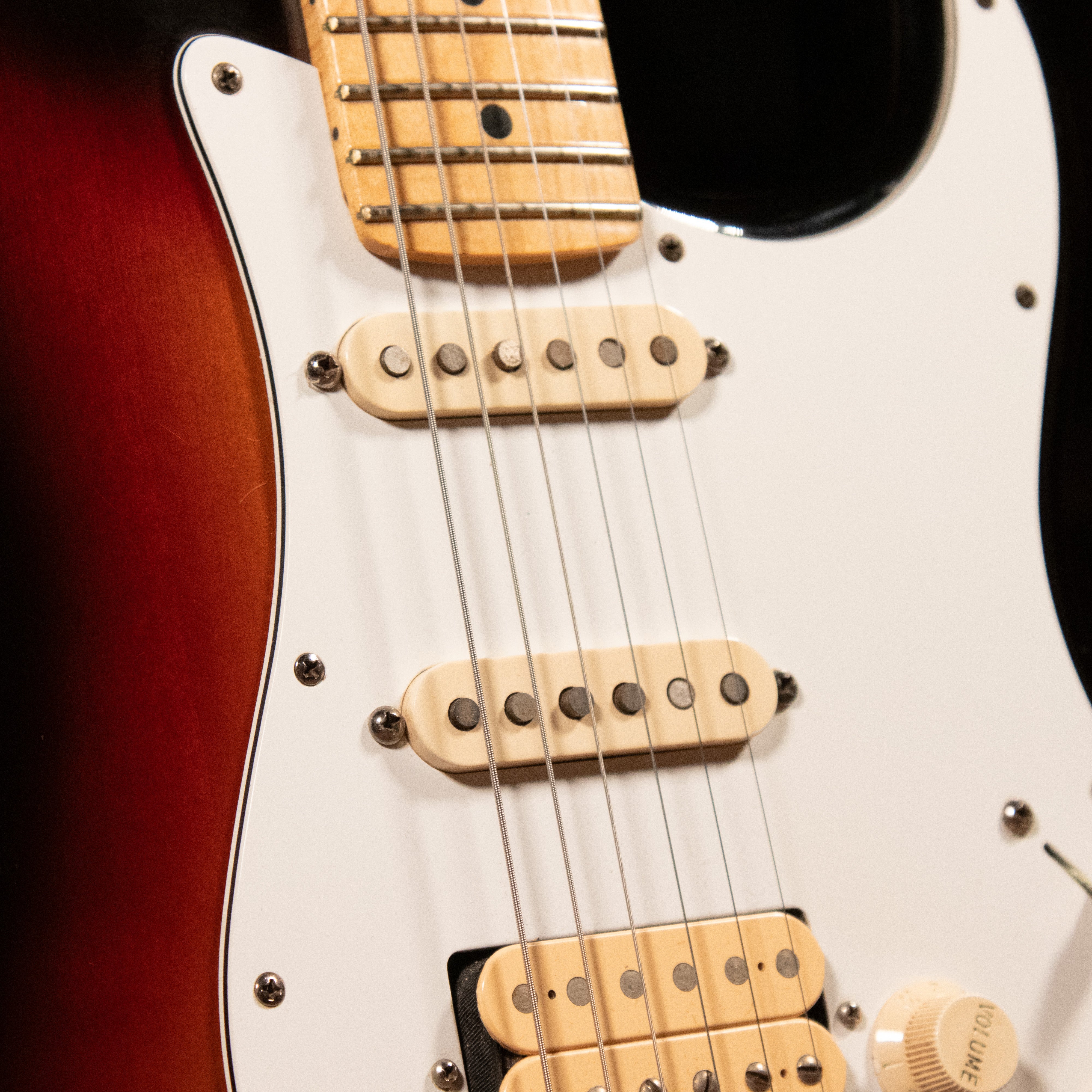 2008 Fender American Standard Stratocaster HSS Electric Guitar, 3 2008 Fender American Standard Stratocaster HSS Electric Guitar, 3