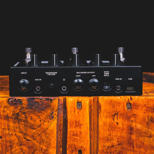 Darkglass Microtubes Infinity Bass Preamp Effect Pedal w/ Box - Used