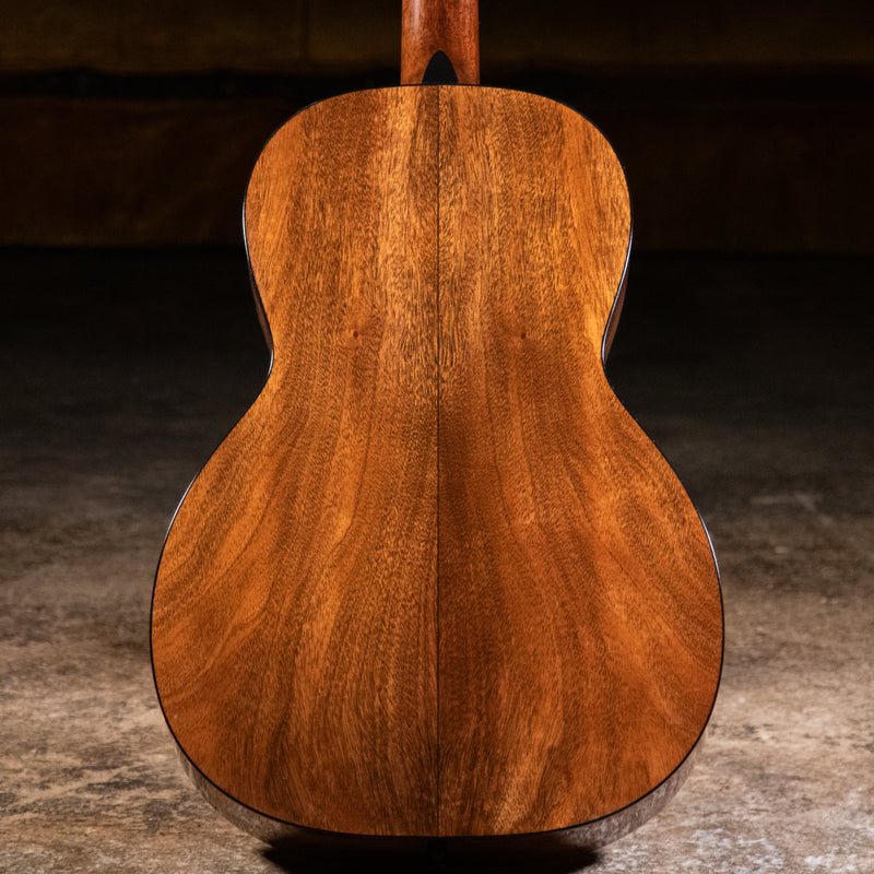 2023 Martin Custom Shop 00-18 Acoustic Guitar, Adirondack Spruce/Sinker Mahogany w/OHSC - Used