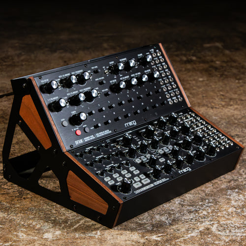 Moog DFAM 美品です。