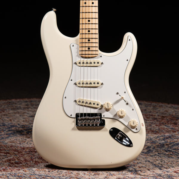 ギター Fender American Professional ST 2017 3CS 2017 Fender American Professional Stratocaster - 3 Color