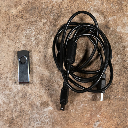 Line 6 Helix LT Multi Effect Pedal Floorboard w/Gator Tour Case - Used