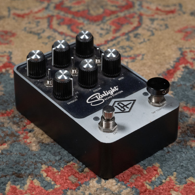 Universal Audio Starlight Echo Station Delay Effect Pedal - Used
