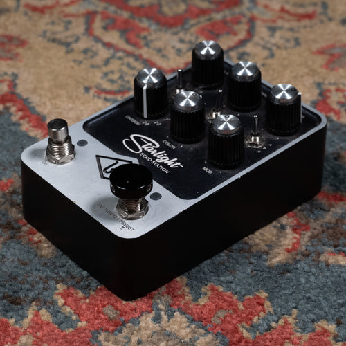 Universal Audio Starlight Echo Station Delay Effect Pedal - Used