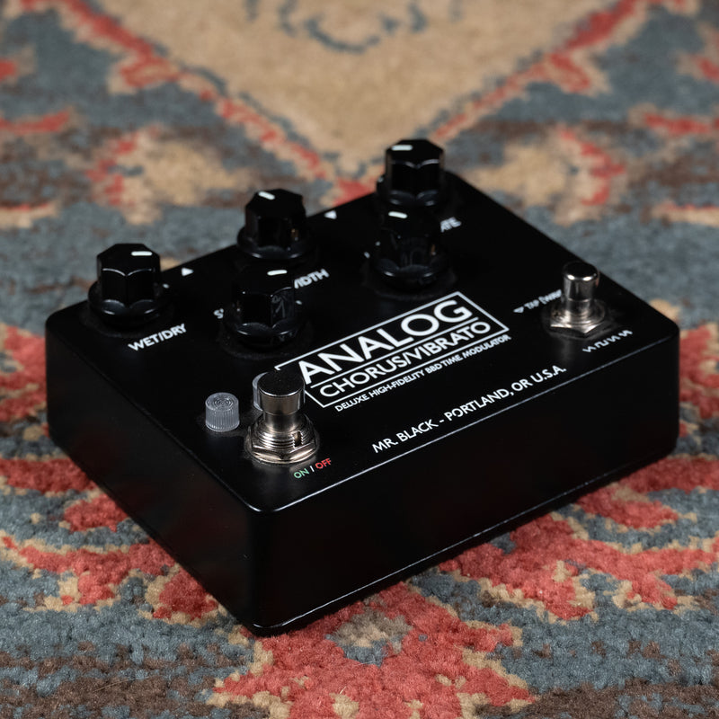 Mr. Black Analog Chorus/Vibrato Deluxe Effect Pedal - Used