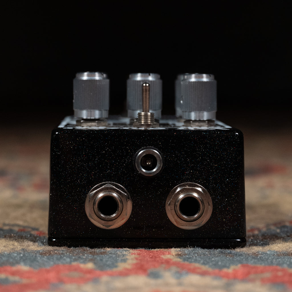 volt thrower pedal Dunwich Amplification Limited Volt Thrower 125B Distortion Effect Pedal  w/Box