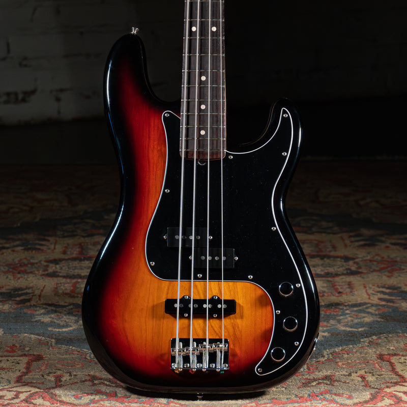 2024 Fender American Performer Precision Bass, 3-Tone Sunburst w/OGB - Used