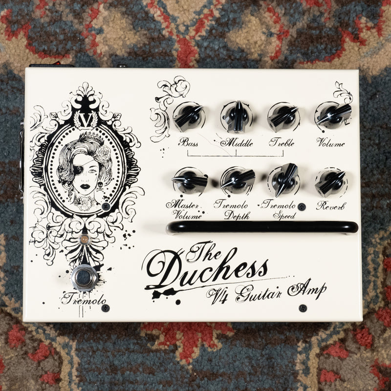 victory pedal amp Victory Amps Duchess V4 180W Hybrid Pedalboard Guitar Amplifier
