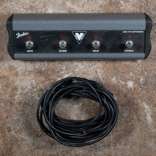 Fender Deluxe Vintage Modified Combo Guitar Amplifier, Blonde w/ Foot Switch and Cover - Used