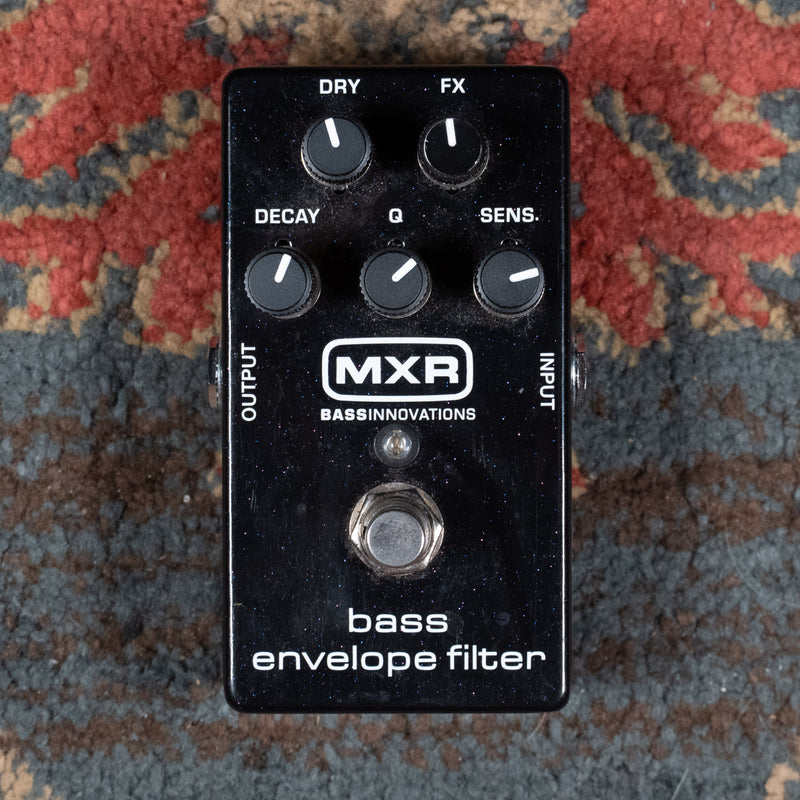 bass envelope filter pedal MXR M82 Bass Envelope Filter Effect Pedal