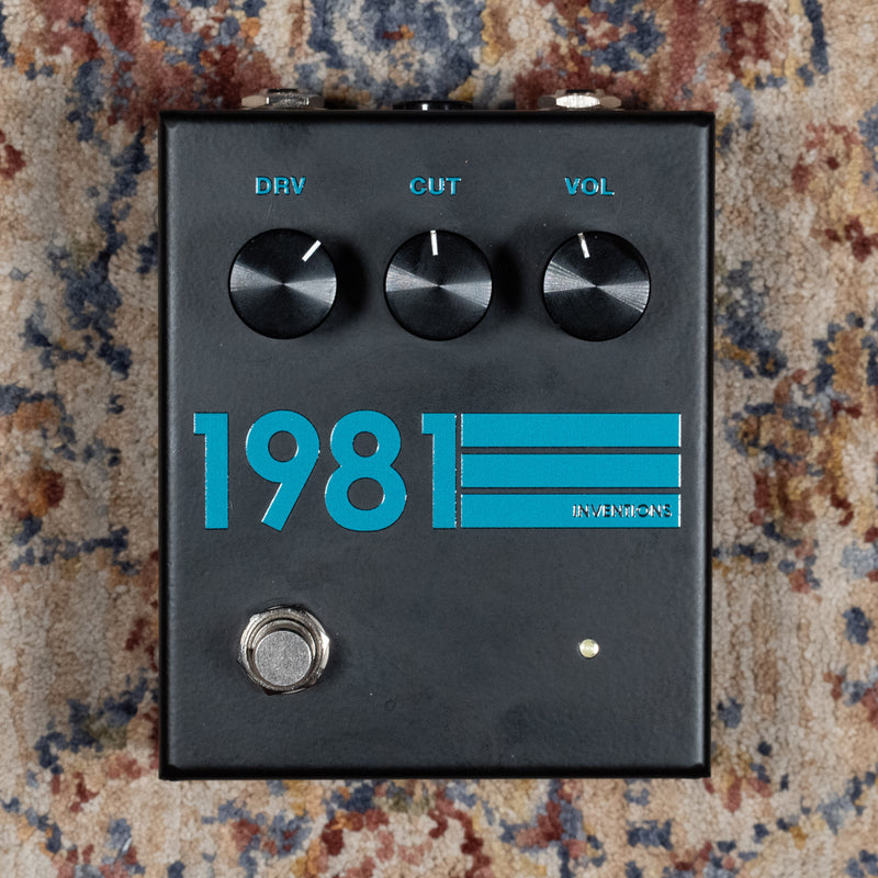 1981 distortion pedal 1981 Inventions DRV Overdrive/Distortion Effect Pedal, Black/Teal w/ Box