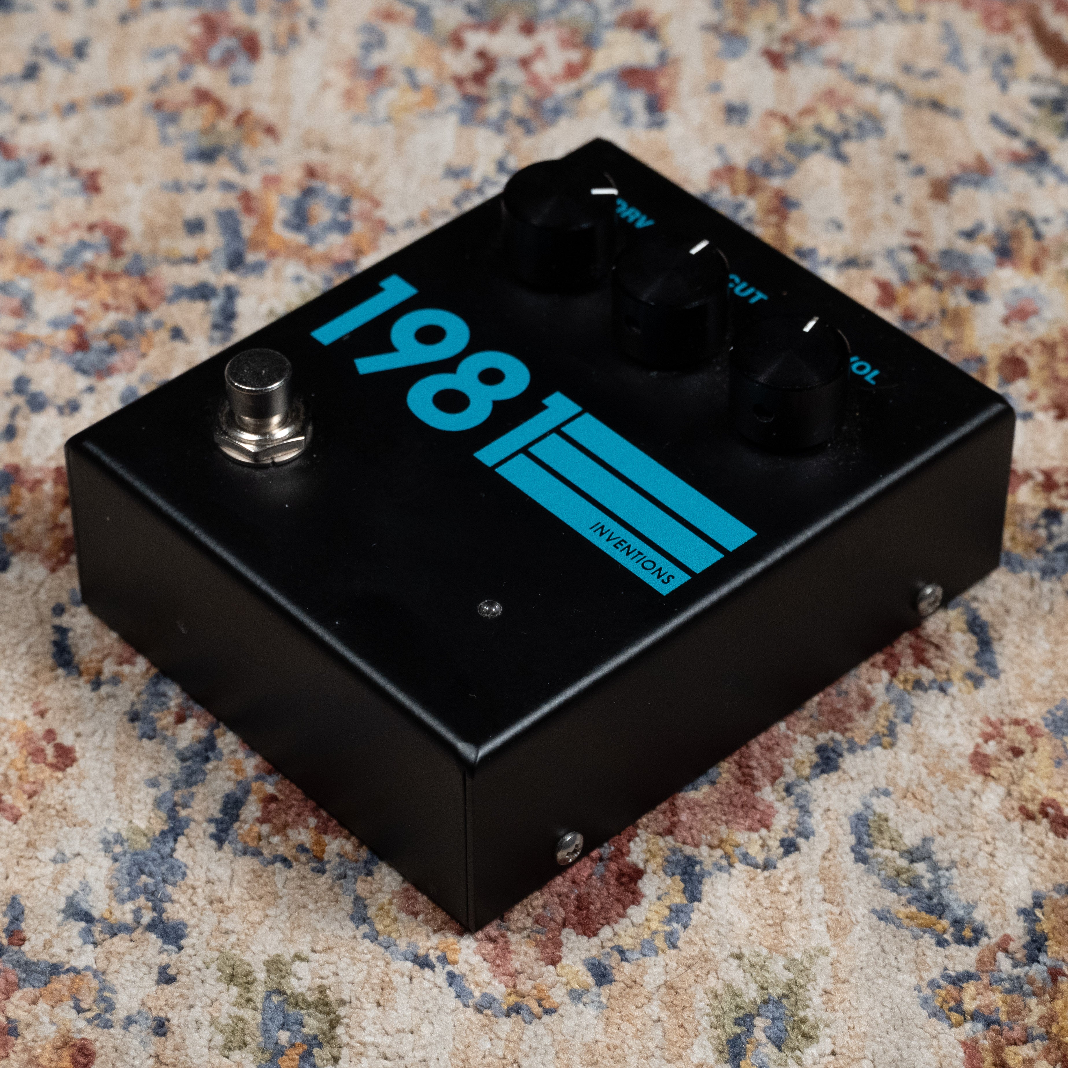 1981 Inventions DRV Overdrive/Distortion Effect Pedal, Black/Teal
