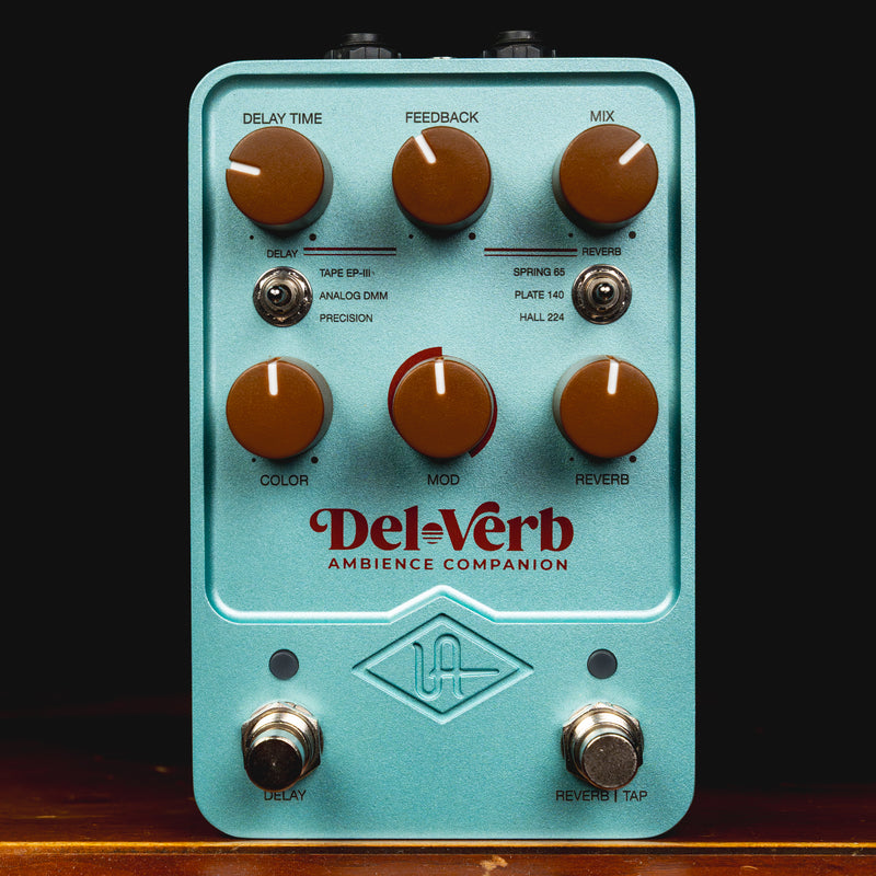 Universal Audio Del-Verb Ambience Companion Effect Pedal w/Box - Used