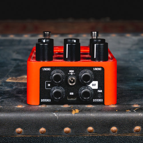 Universal Audio ANTI 1992 High Gain Amp Effect Pedal w/Box - Used