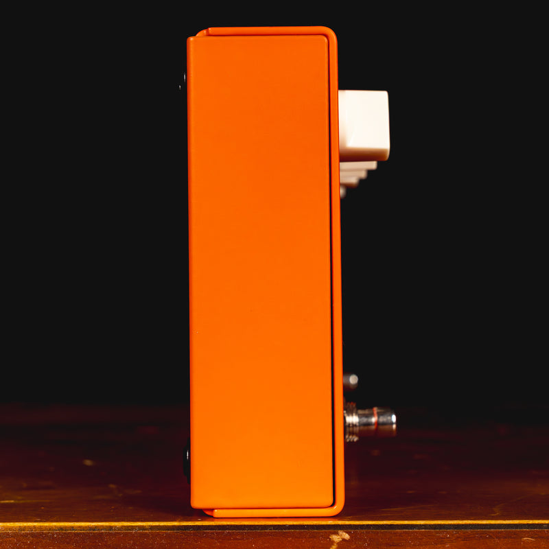 Surfy Industries SurfyBear Compact Reverb Effect Pedal w/Box & Power Supply, Fiesta Red - Used