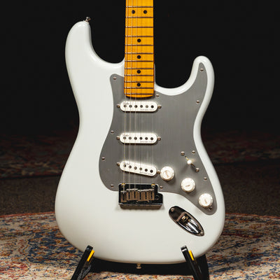 2024 Fender American Ultra II Stratocaster Electric Guitar, Avalanche w/HSC - Used